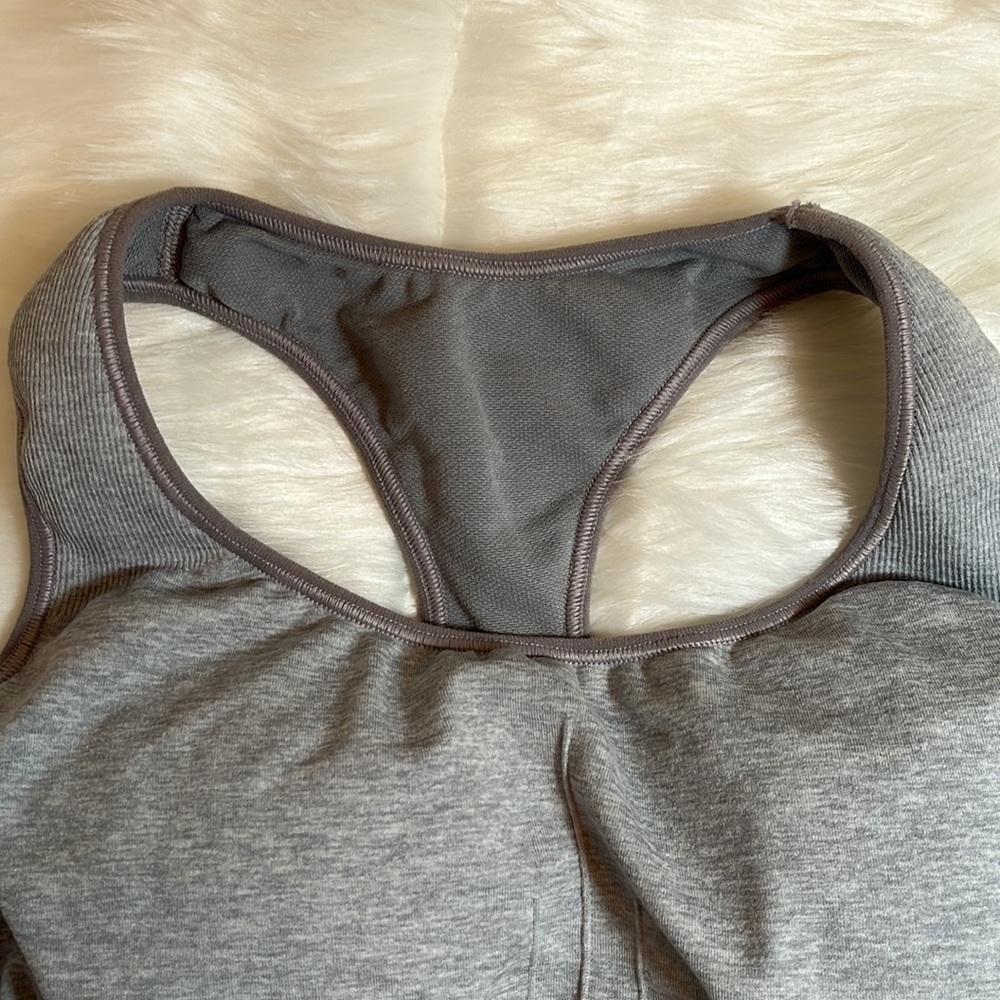 𝅺CHAMPION Gray Athletic Sports Bra - Picture 4 of 10